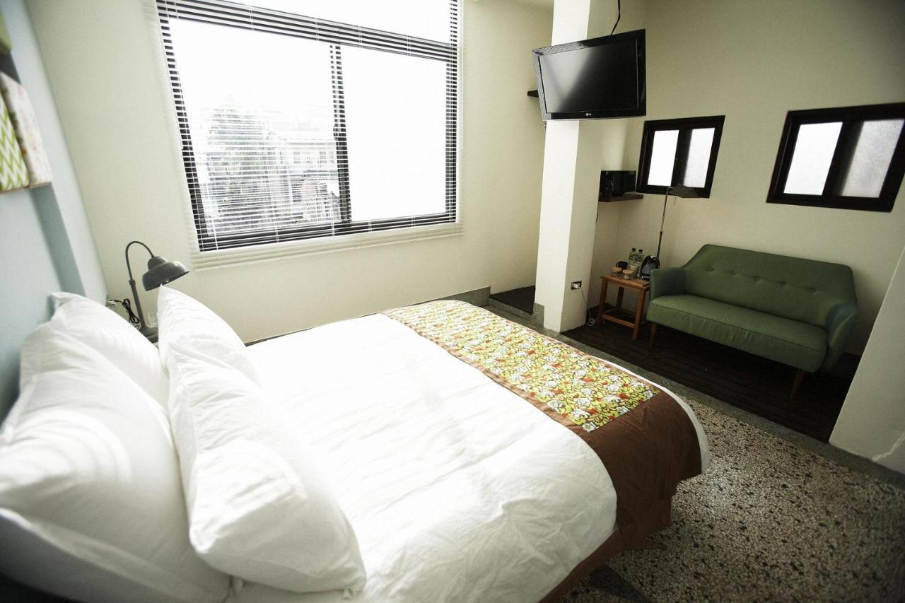 تاينان Your Fun Apartment المظهر الخارجي الصورة